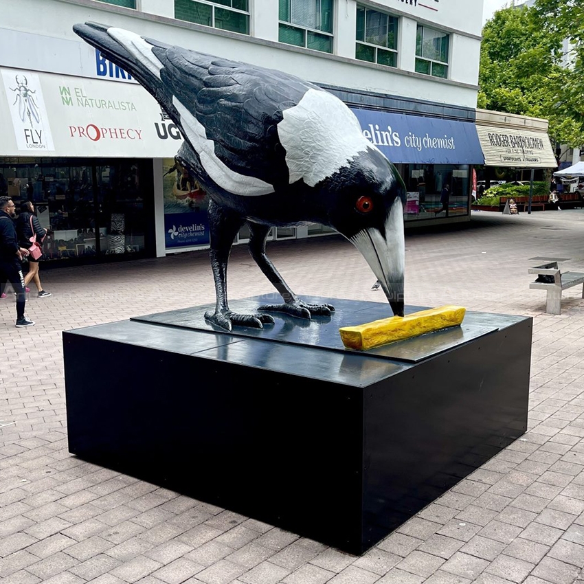 magpie garden ornament