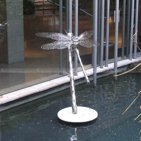 outdoor dragonfly sculpture