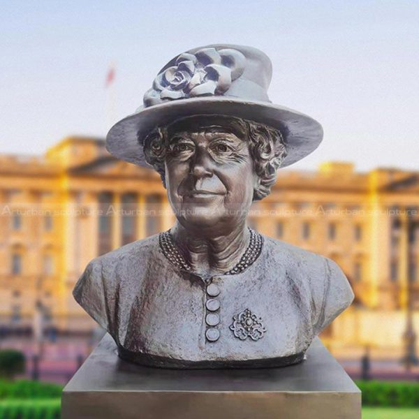 queen elizabeth bust