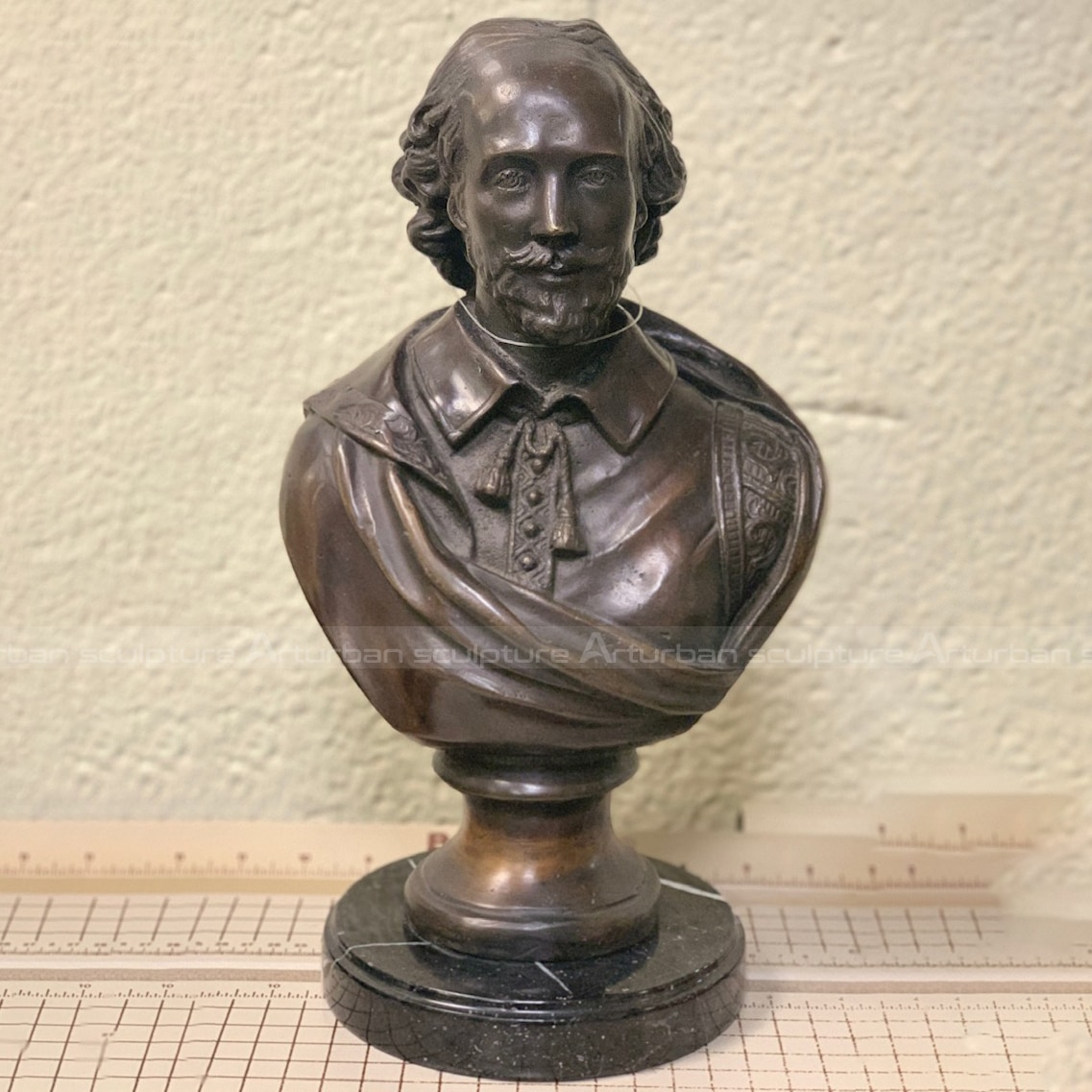 shakespeare bust statue