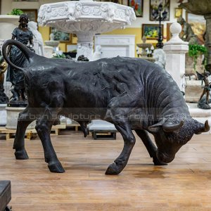 bull metal sculpture
