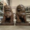 foo dog statue outdoor