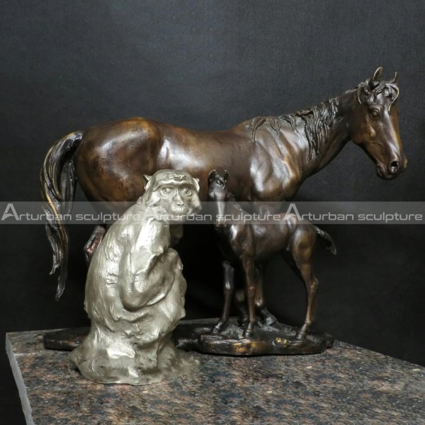 Horse Figurines for Home Decor