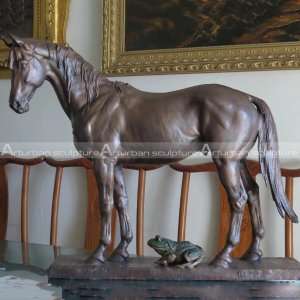 Horse Figurines for Home Decor