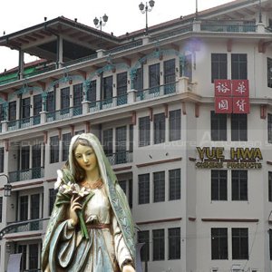 Life Size Mary Statue
