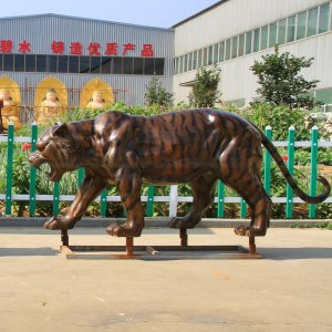 Metal Tiger Statue