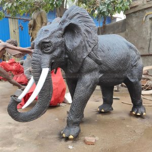 Elephant Lawn Sculpture