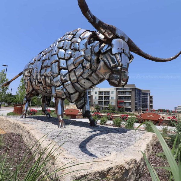 Metal Longhorn Sculpture