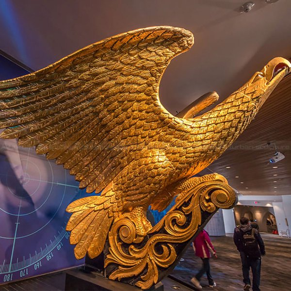 Eagle figurehead