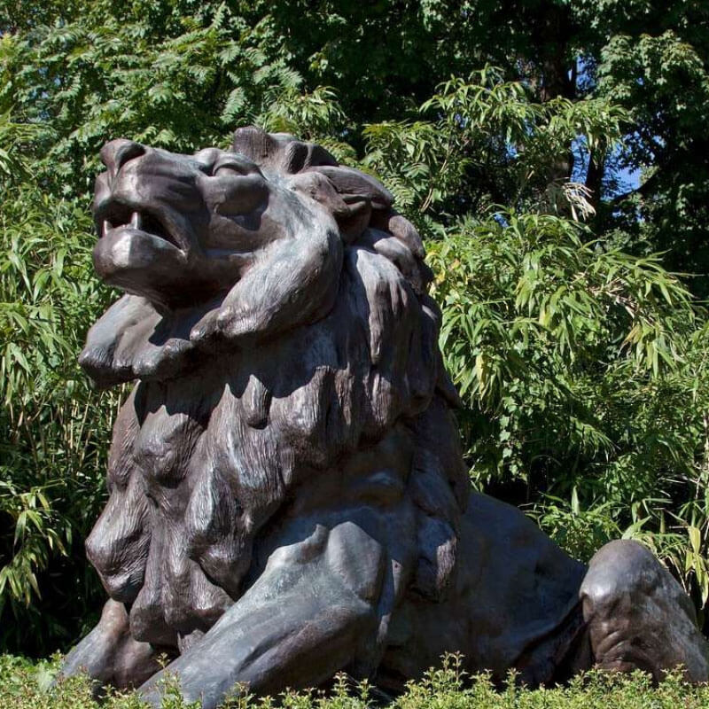 Lion Statue Entrance