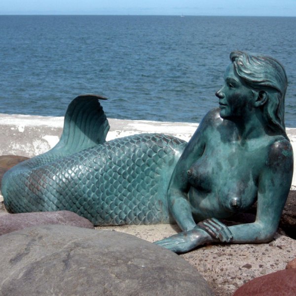 Mermaid Yard Statue