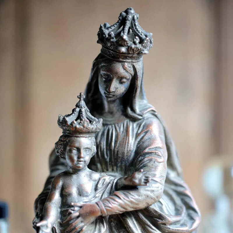 Mother Mary with Jesus Statue