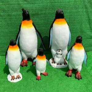 Resin Penguin Figurines