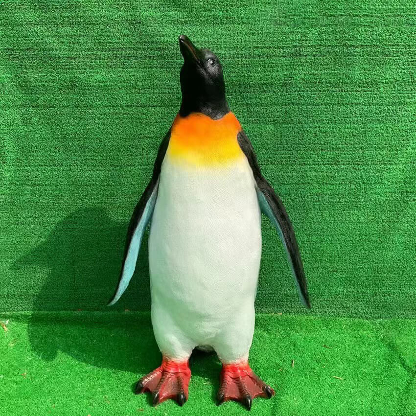 Resin Penguin Figurines