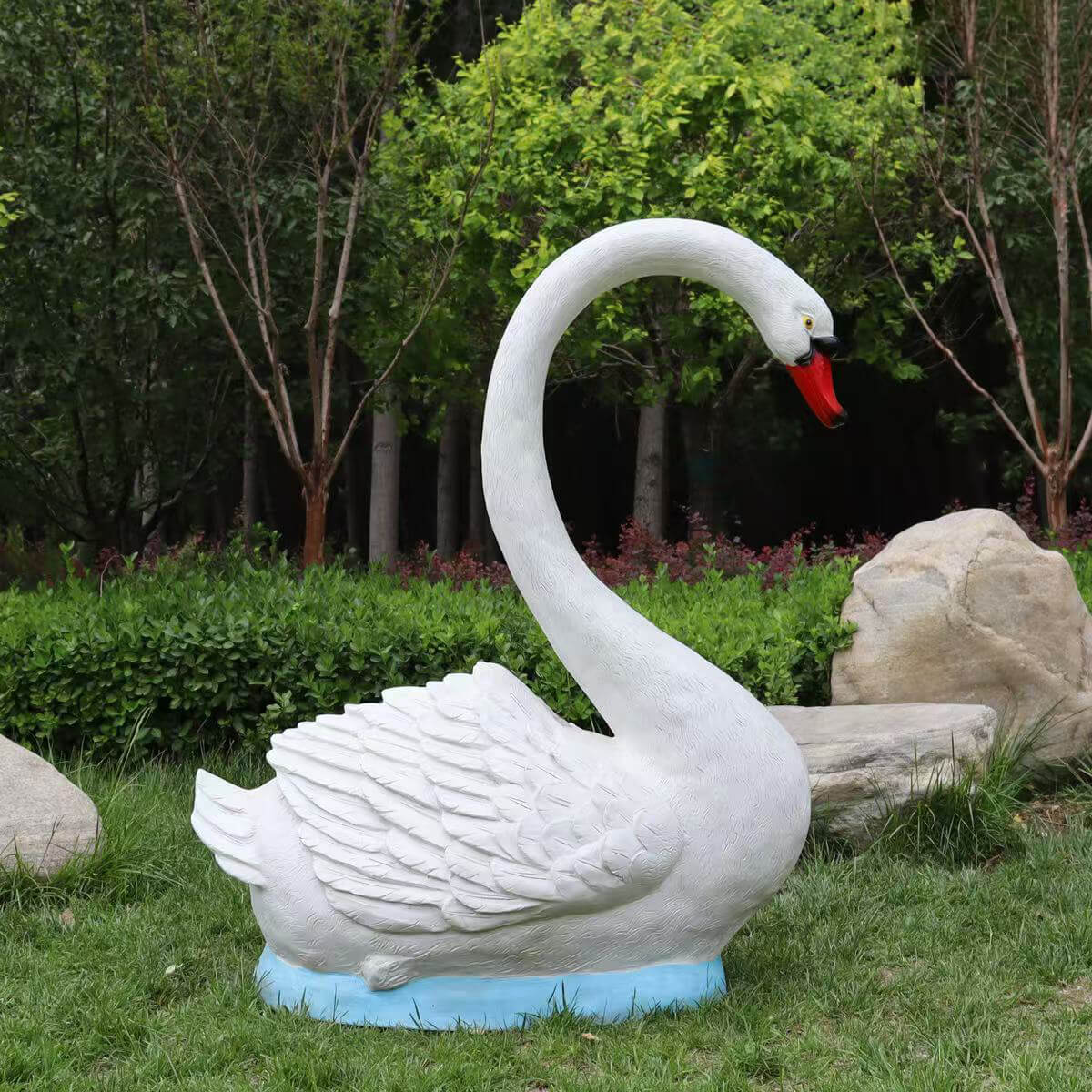 Swan Yard Ornament