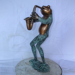 Musical Frog Statues