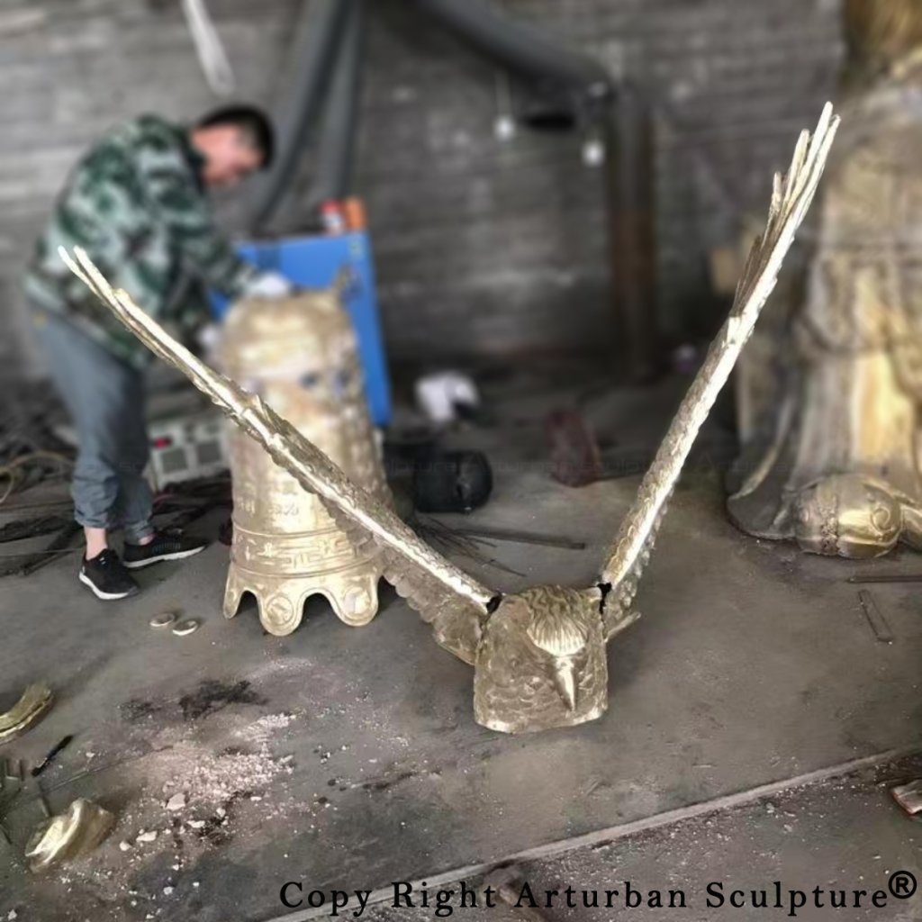 Assembly&Welding&Polishing of Flying Eagle Statue