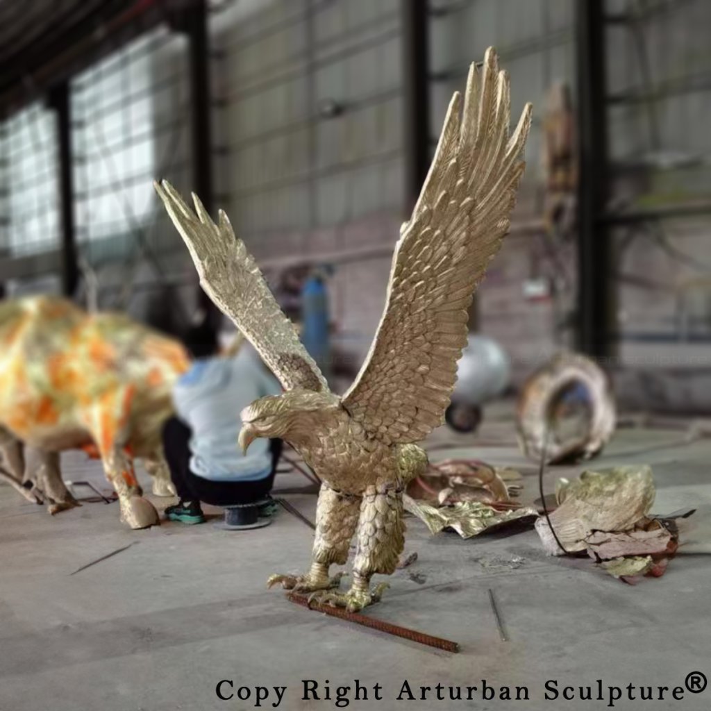 Assembly&Welding&Polishing of Flying Eagle Statue